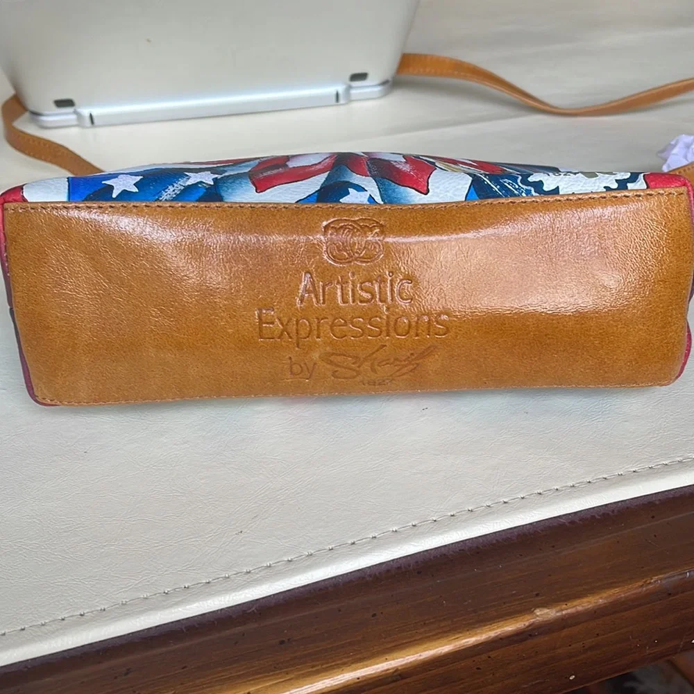 #Artistic Expressions 1827 - Picture 5 of 9